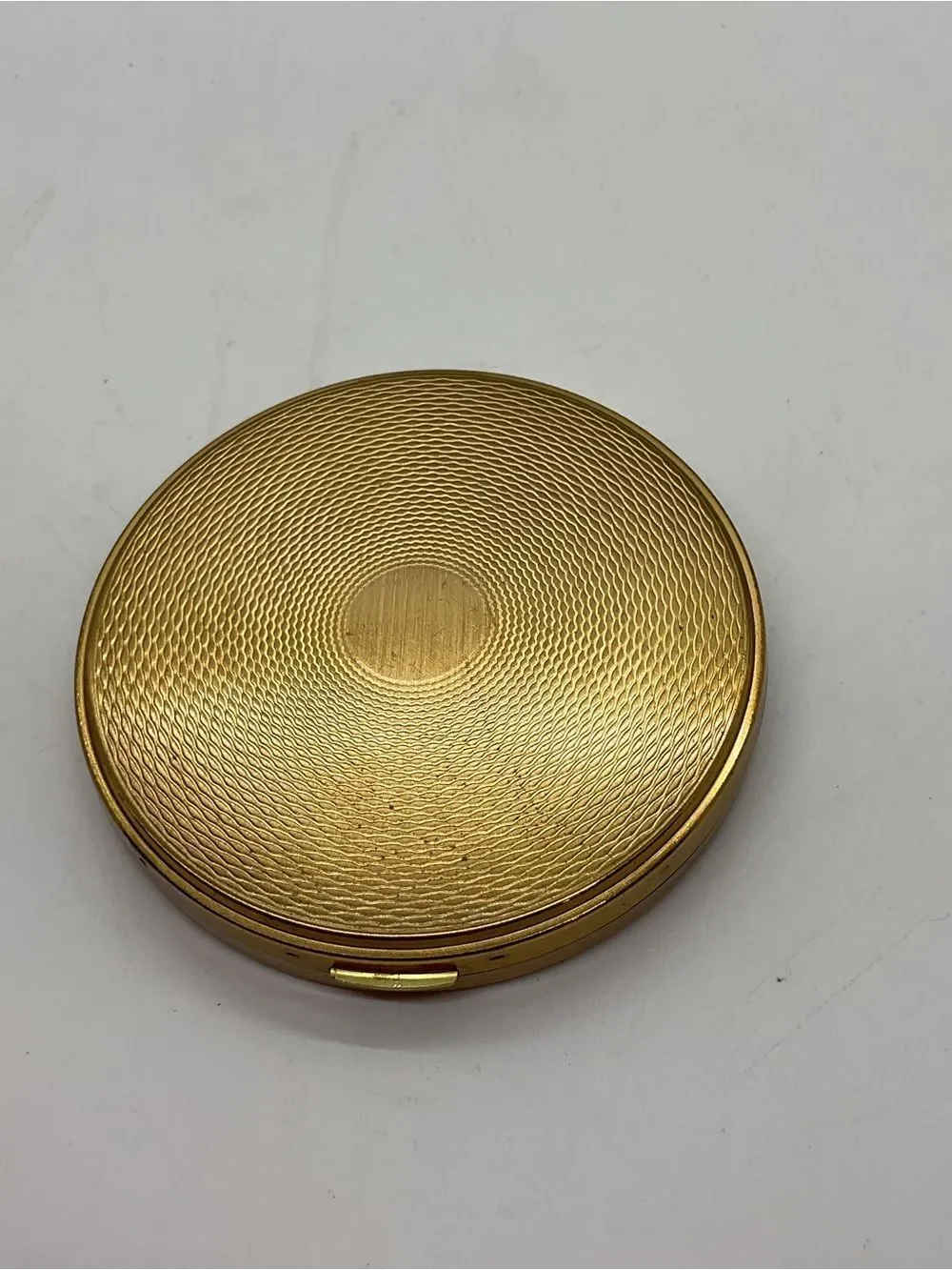 Vintage Gold Tone Floral Embossed Compact Mirror with Pouch